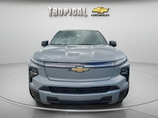 New 2026 Slate Gray Metallic Chevrolet LT - Extended Range image 6
