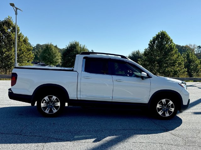 Used 2019 White Honda RTL-T image 5