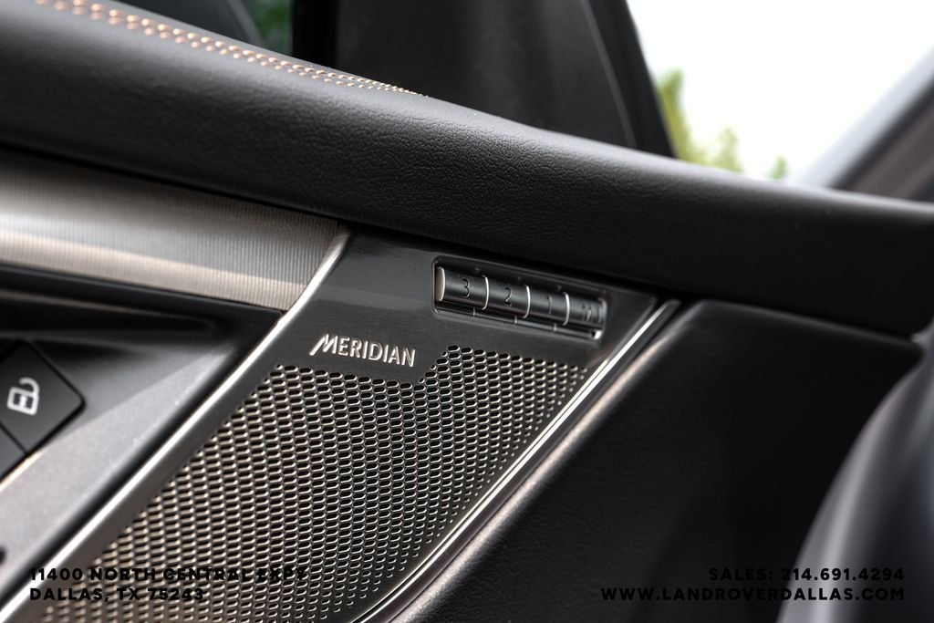 2026 Jaguar F-Pace R-Dynamic S - Photo 46