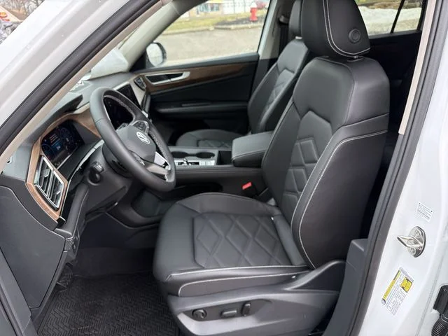 2026 Volkswagen Atlas SE - Photo 12
