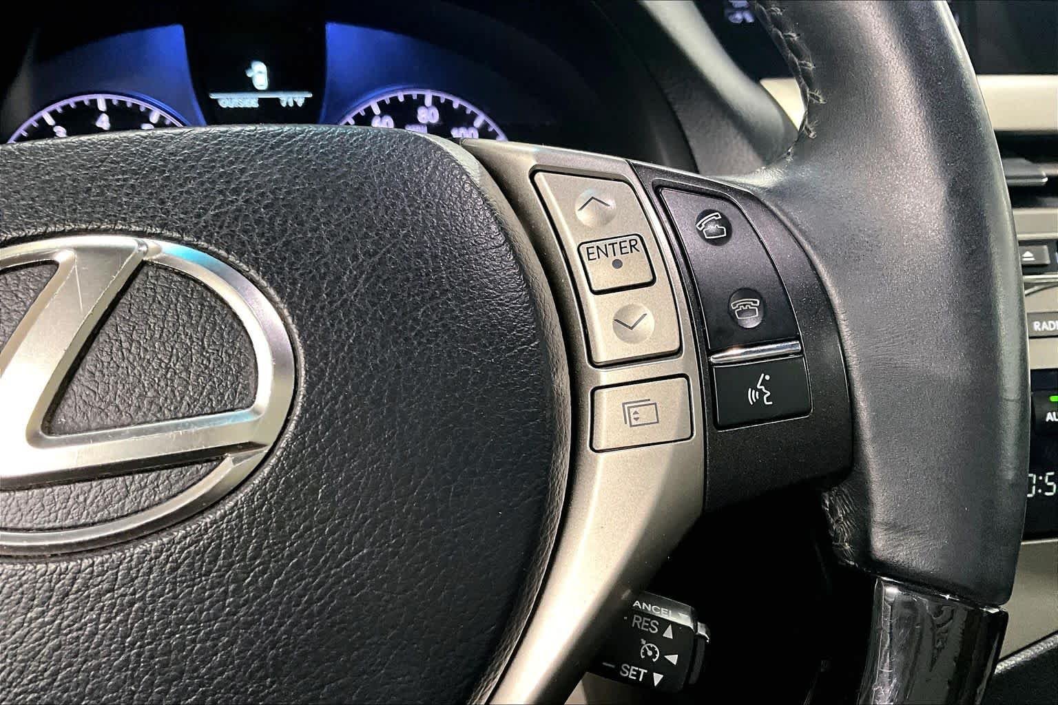 Used 2014 Nebula Gray Pearl Lexus  image 25