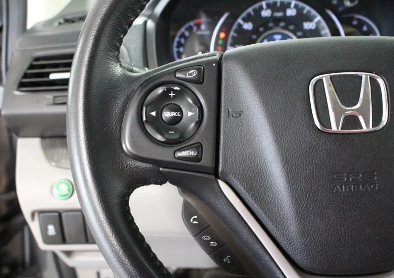 Used 2014 Silver Honda EX-L 2WD 5-Speed AT image 17