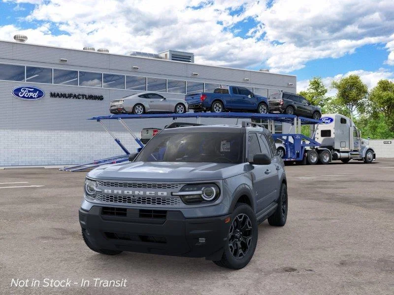 New 2026 Azure Gray Metallic Tri-Coat Ford Outer Banks® image 3