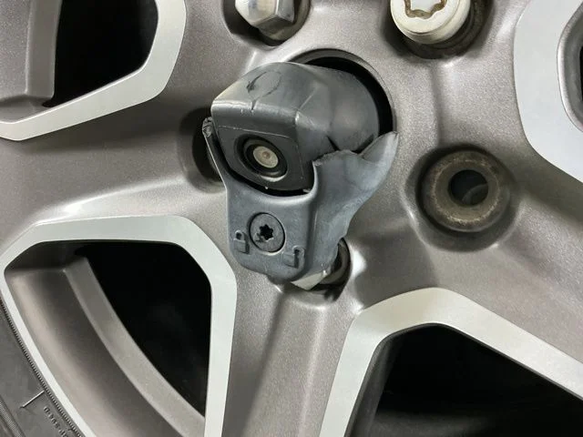 Used 2021 Sting-Gray Clearcoat Jeep Unlimited Sport S image 9