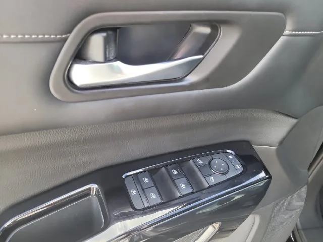 Certified Used 2022 Black Nissan SV image 18