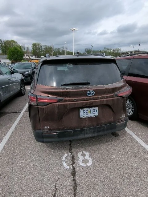Used 2022 Brown Toyota XLE image 3