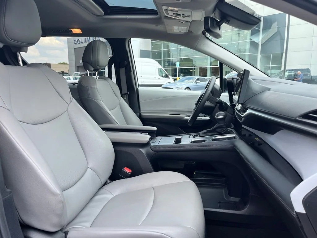 Used 2025 Silver Toyota XLE image 7