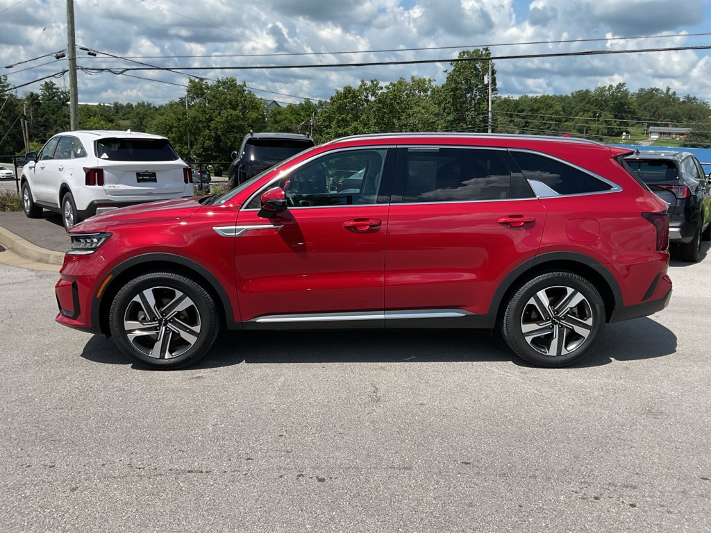 Used 2022 Runway Red Kia SX image 6