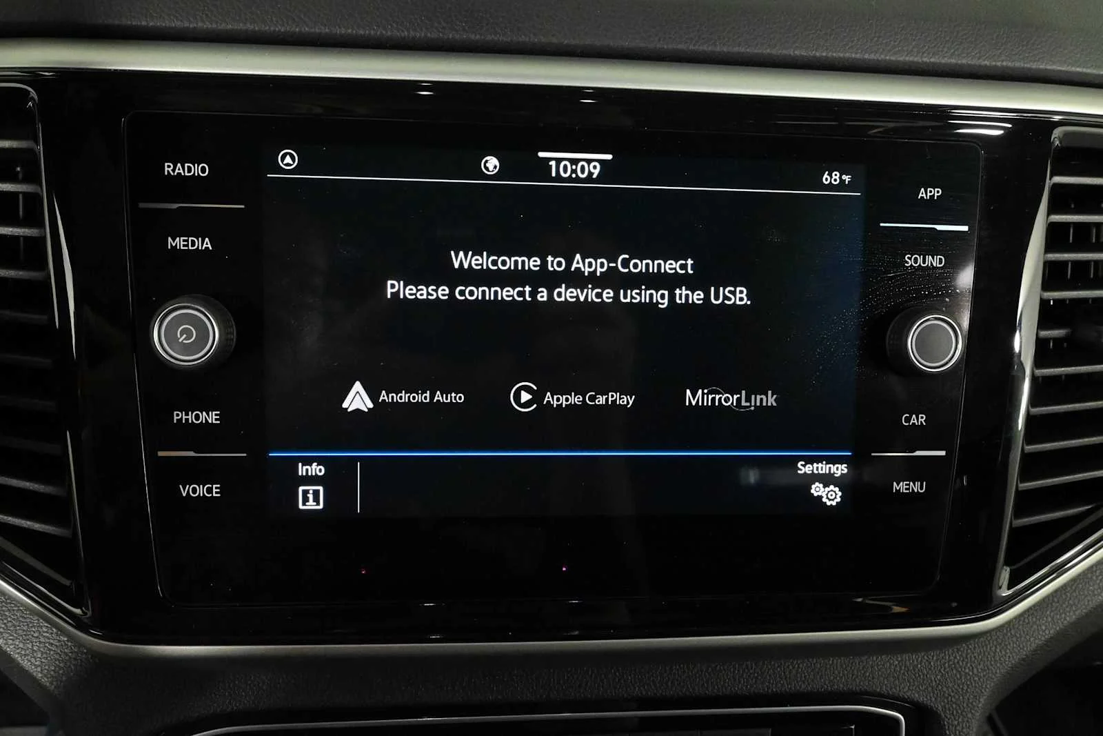 Certified Used 2023 Pure White Volkswagen 2.0T SE w/Technology image 25