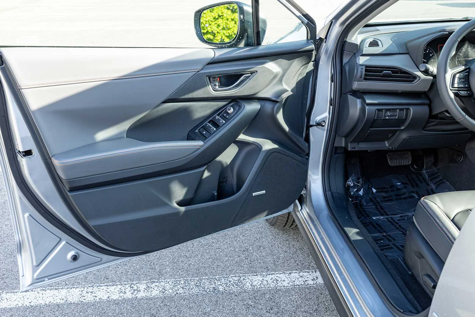 2025 Subaru Crosstrek Limited - Photo 7