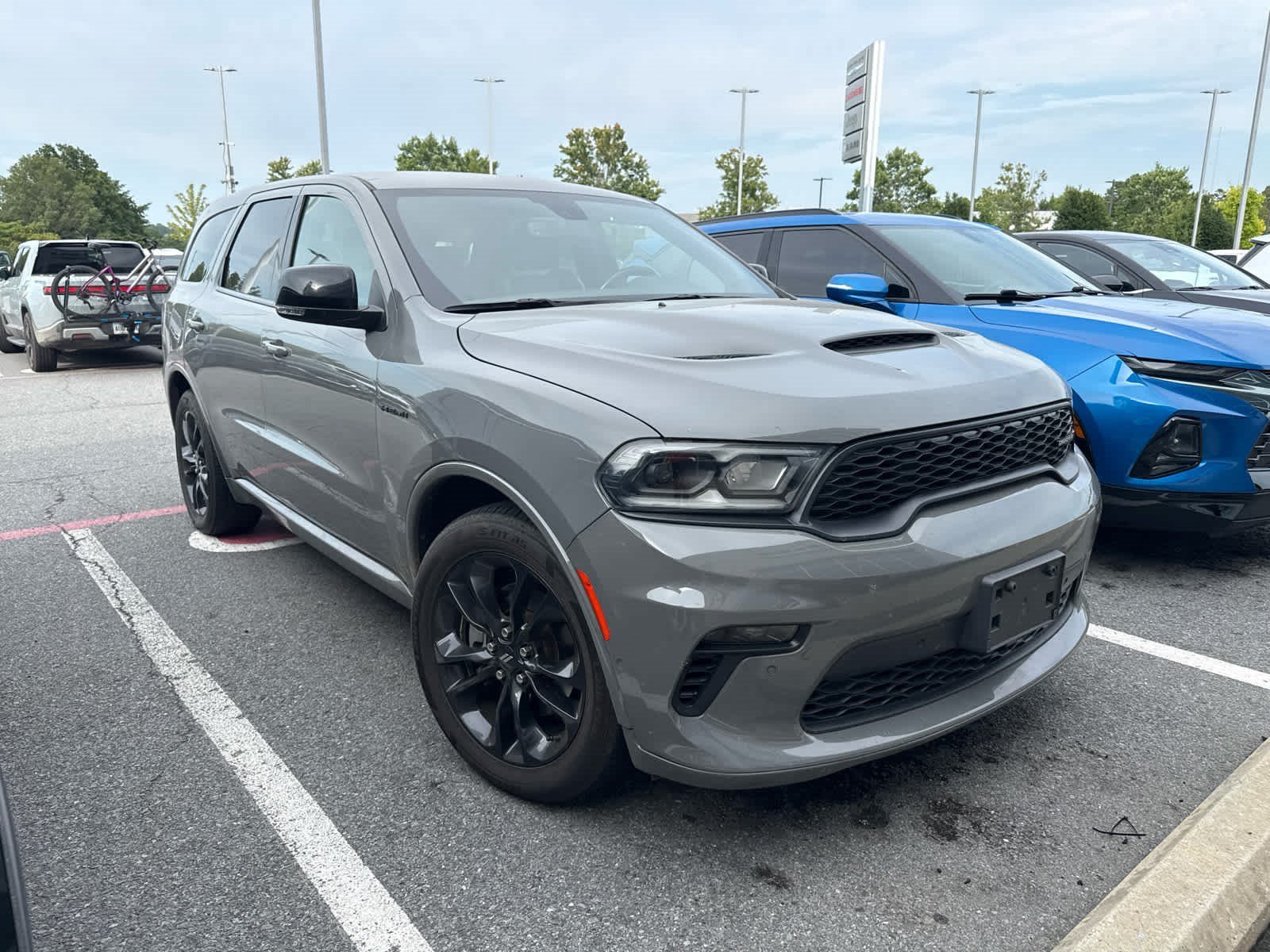 Used 2022 Destroyer Gray Clearcoat Dodge R/T image 2