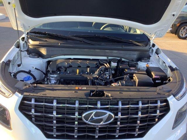 New 2026 Lunar Hyundai SEL image 14