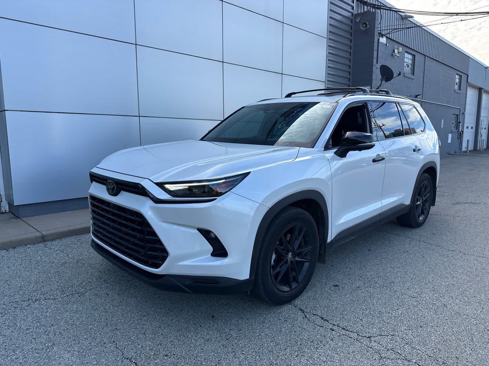 Used 2025 Wind Chill Pearl Toyota Hybrid Nightshade Edition image 1