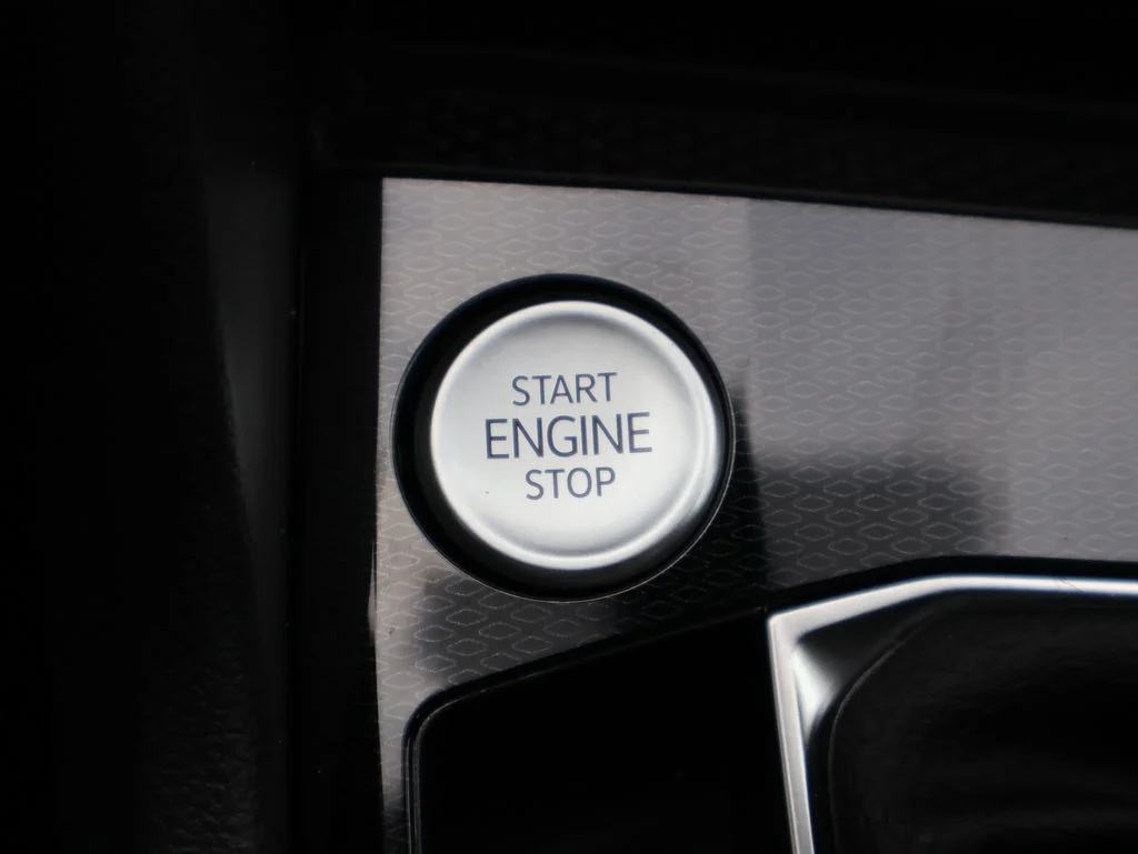 New 2026 White Volkswagen 1.5T SE Black image 17