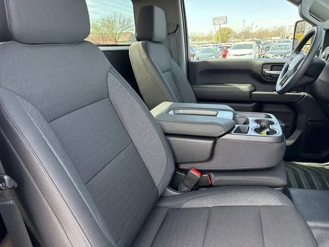 2026 GMC Sierra 3500HD Pro - Photo 18