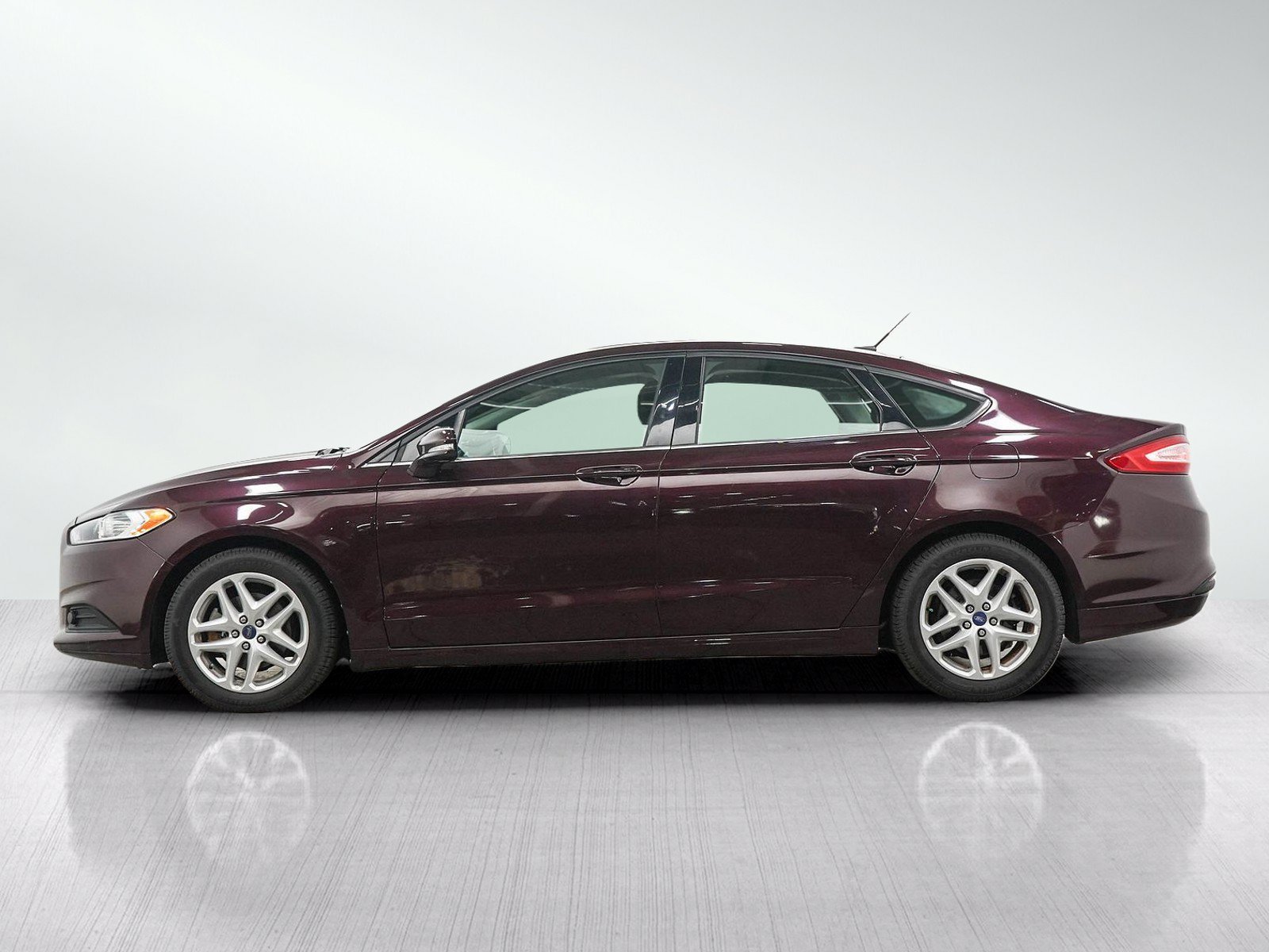 Used 2013 Ford Fusion SE with VIN 3FA6P0H77DR177907 for sale in Burnsville, Minnesota