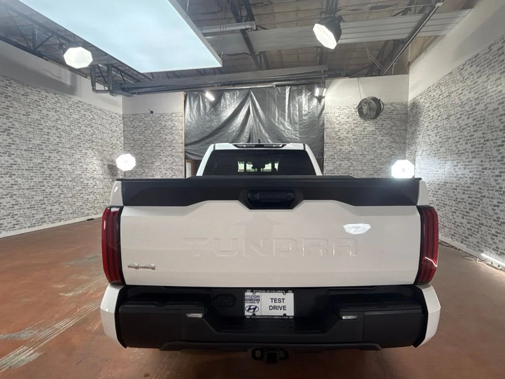 Used 2022 White Toyota SR5 image 6