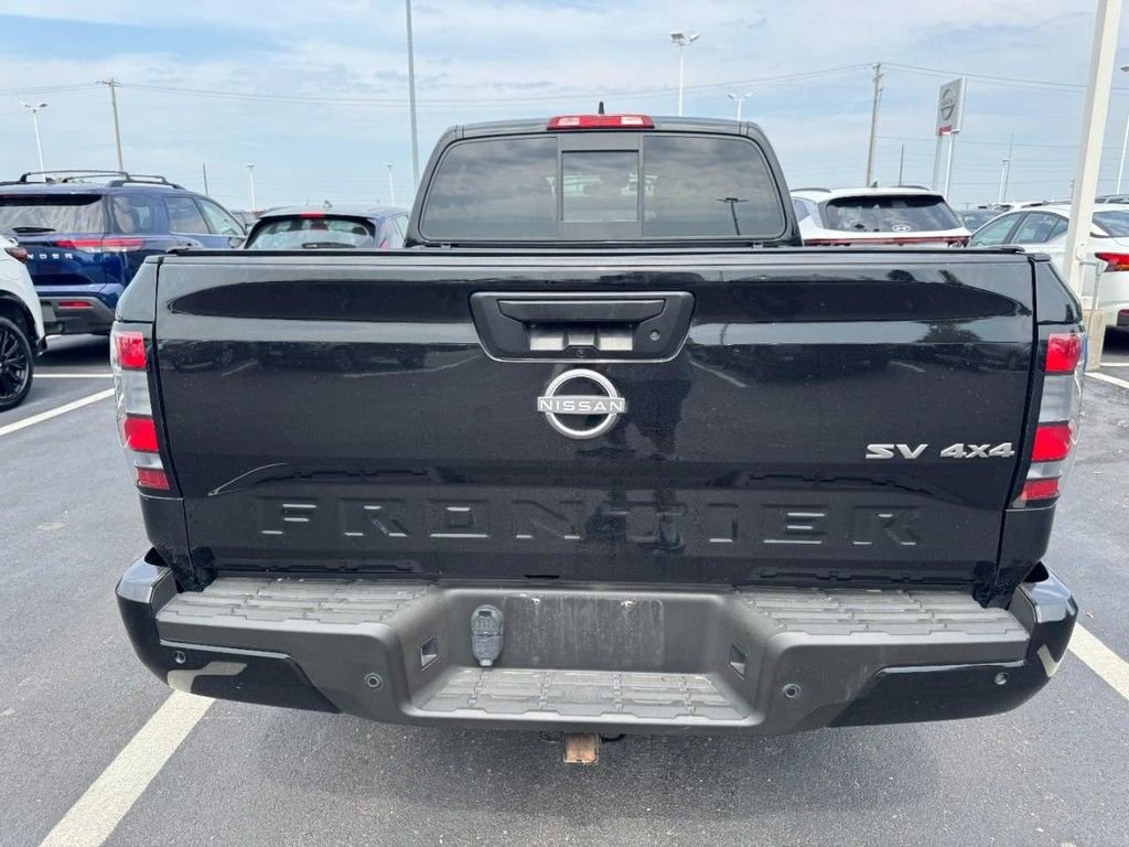 Used 2022 Black Nissan SV image 3