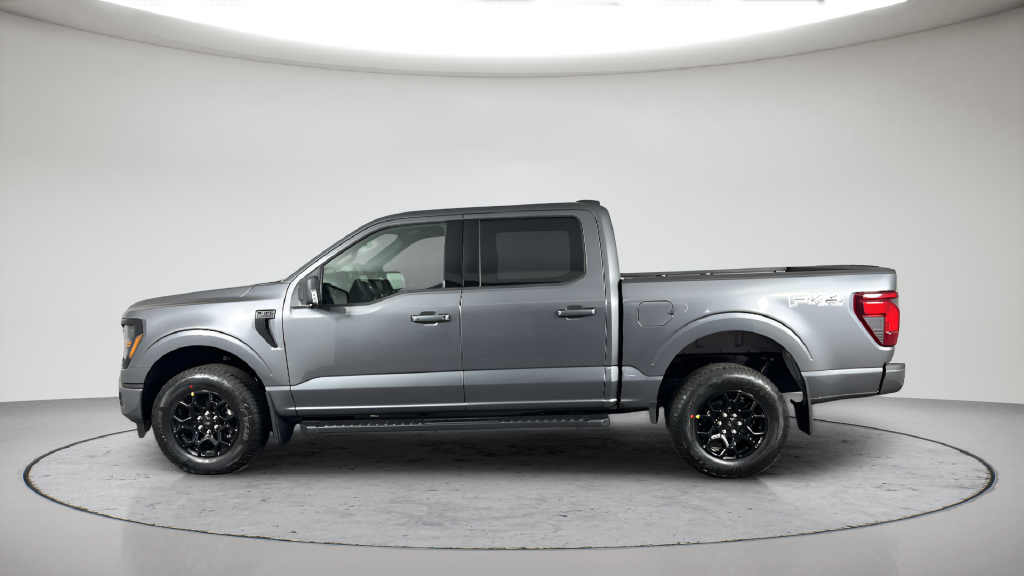 New 2026 Carbonized Gray Metallic Ford XLT image 12