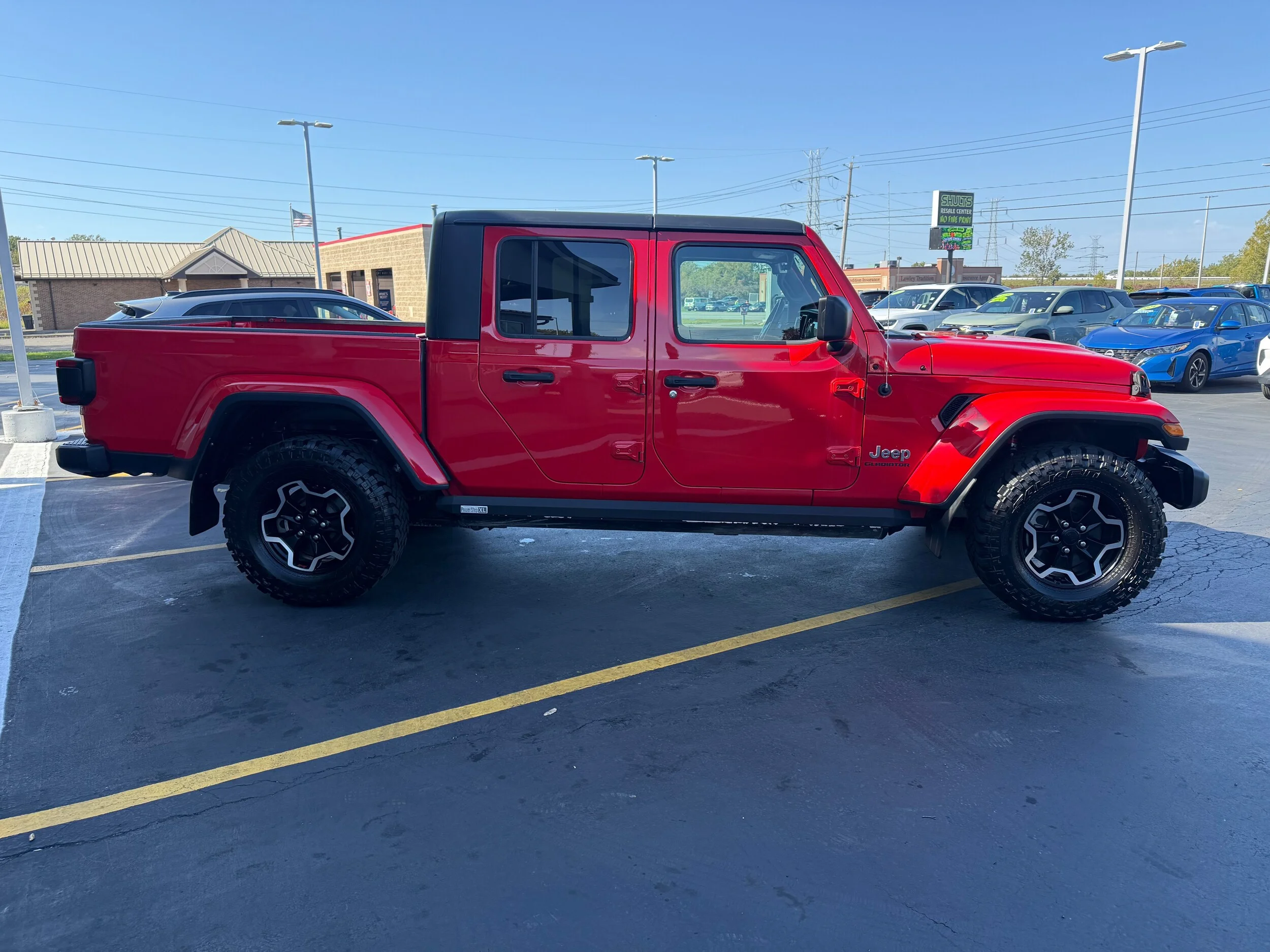Used 2020 Firecracker Red Clearcoat Jeep Overland image 7