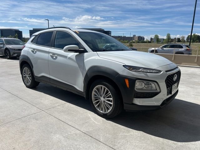 Used 2020 White Hyundai SEL image 2