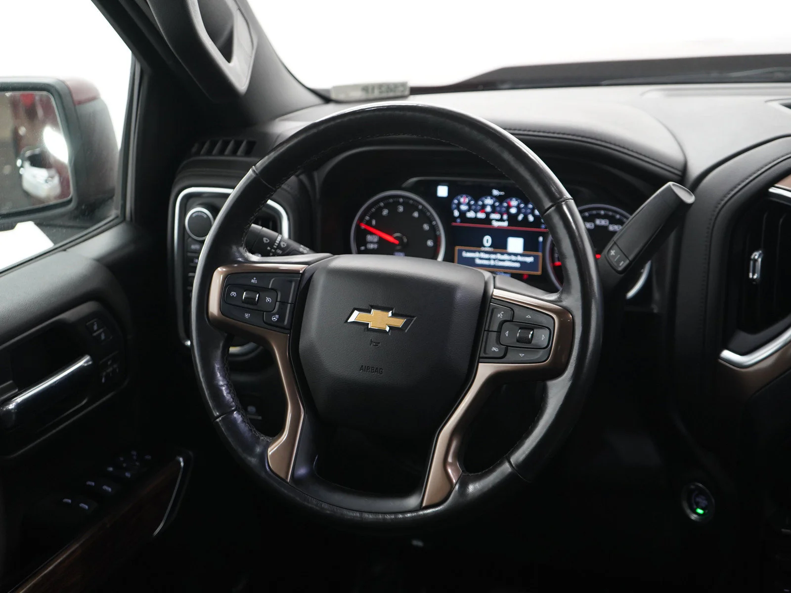 Used 2019 Maroon Chevrolet High Country image 14