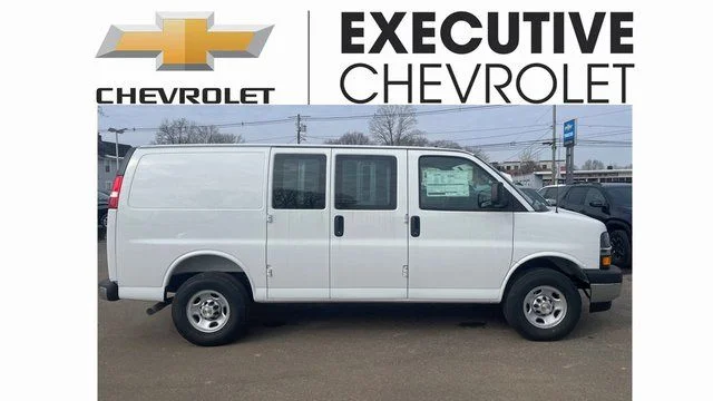 2025 Chevrolet Express 2500 Work Van