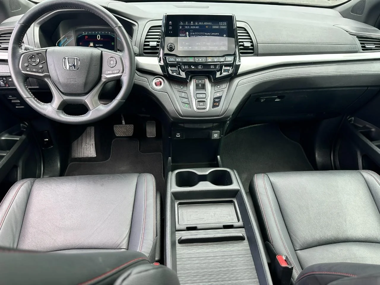 2024 Honda Odyssey SPORT - Photo 14
