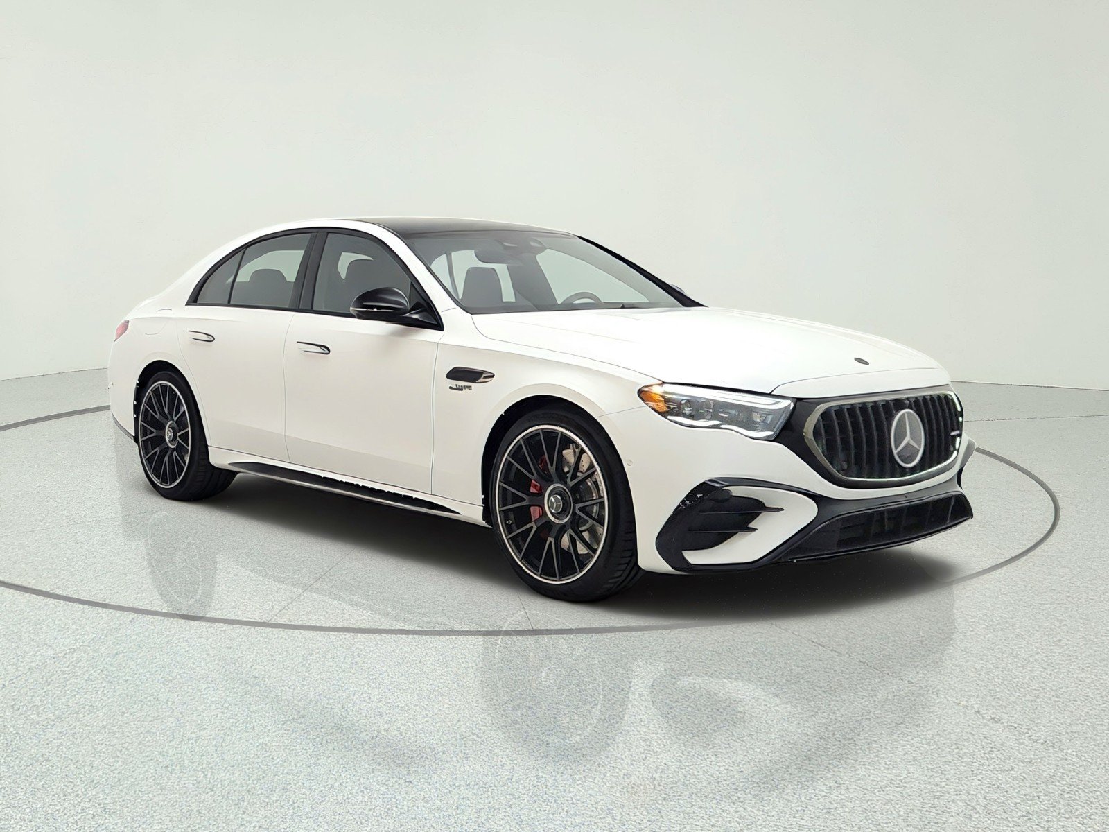 New 2026 MANUFAKTUR Moonlight White Magno Mercedes-Benz AMG® E 53 E 4MATIC+ Sedan image 3