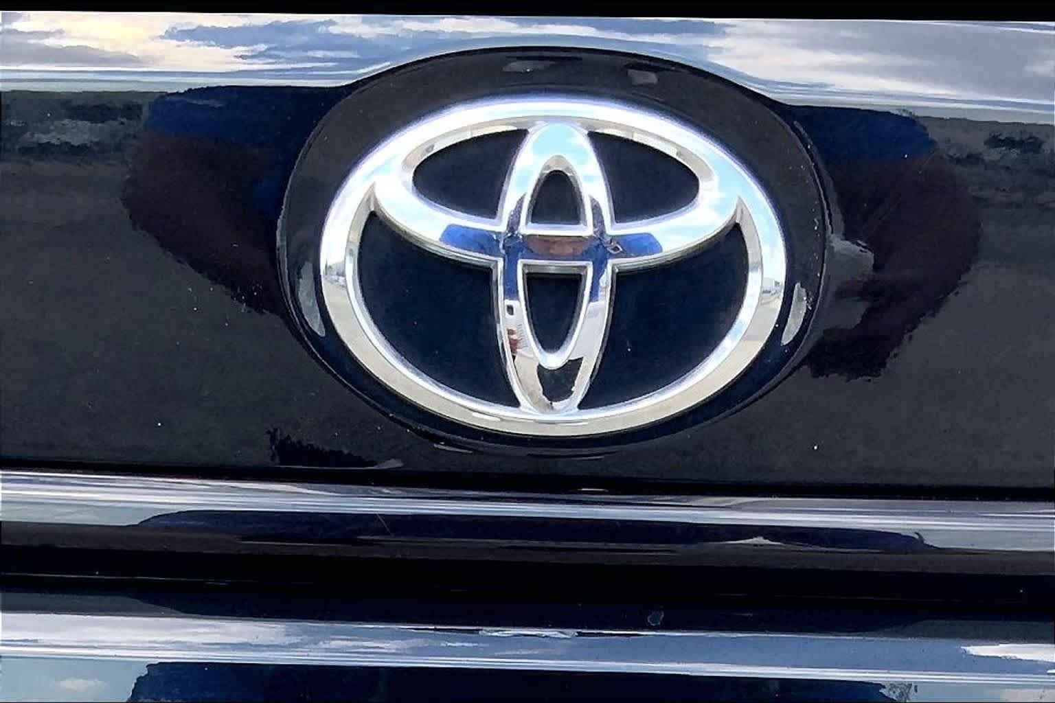 Used 2024 Midnight Black Metallic Toyota LE image 30