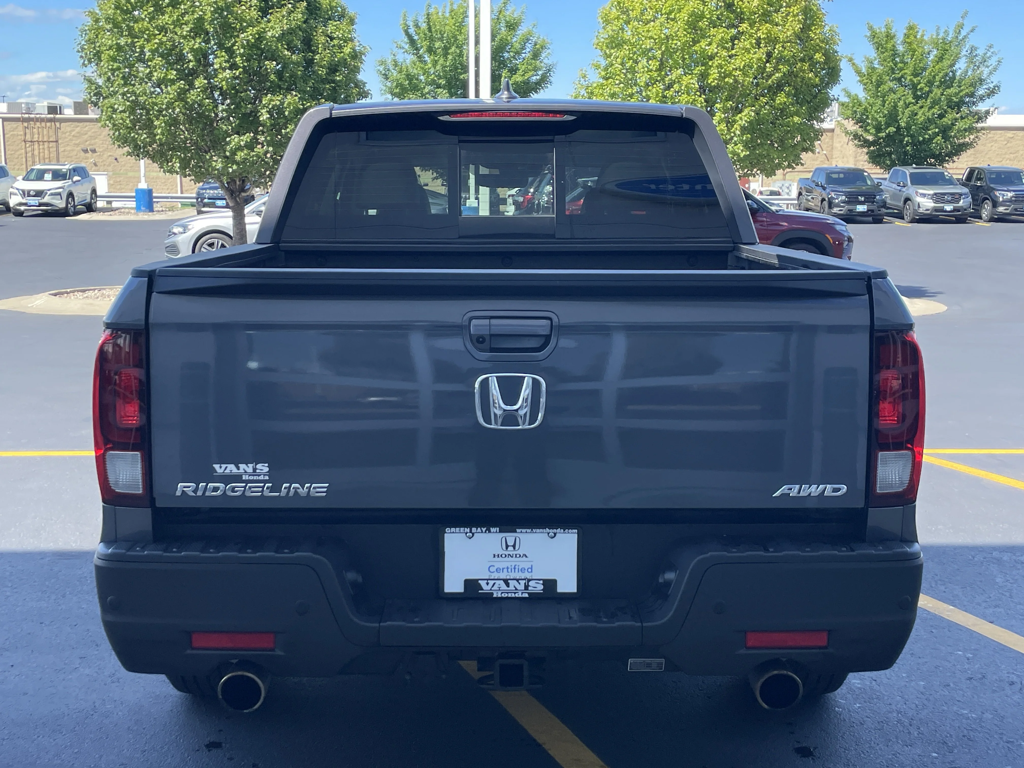 Certified Used 2023 Modern Steel Metallic Honda AWD RTL-E image 38