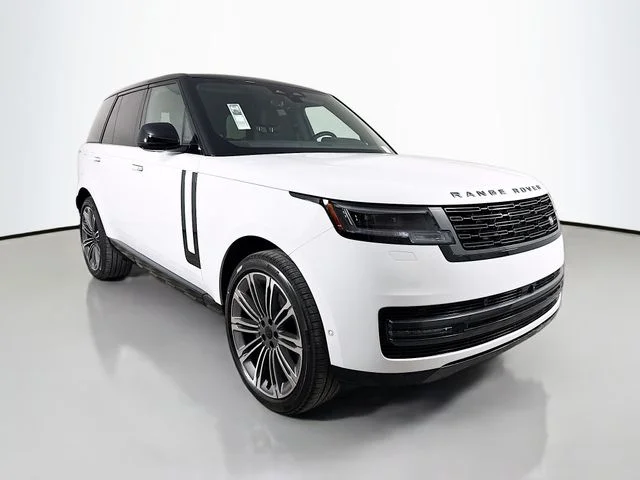 New 2026 Fuji White Land Rover SE image 3