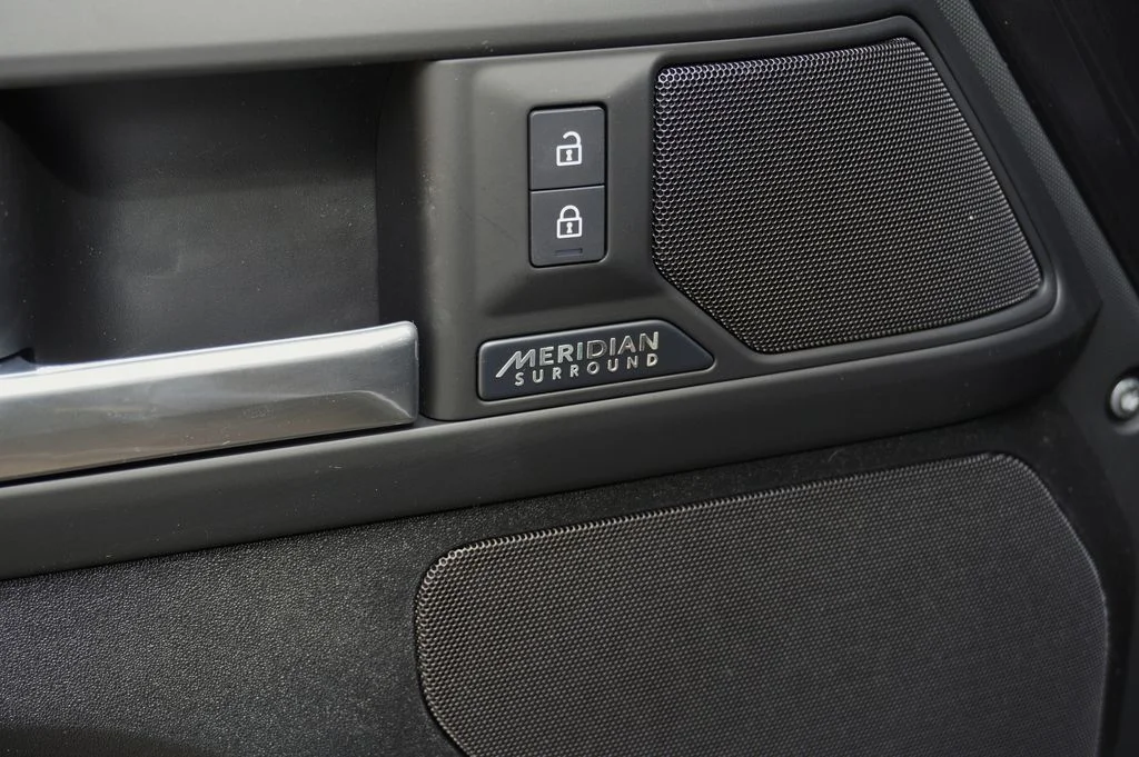 New 2026 Carpathian Grey Land Rover X-Dynamic SE image 12