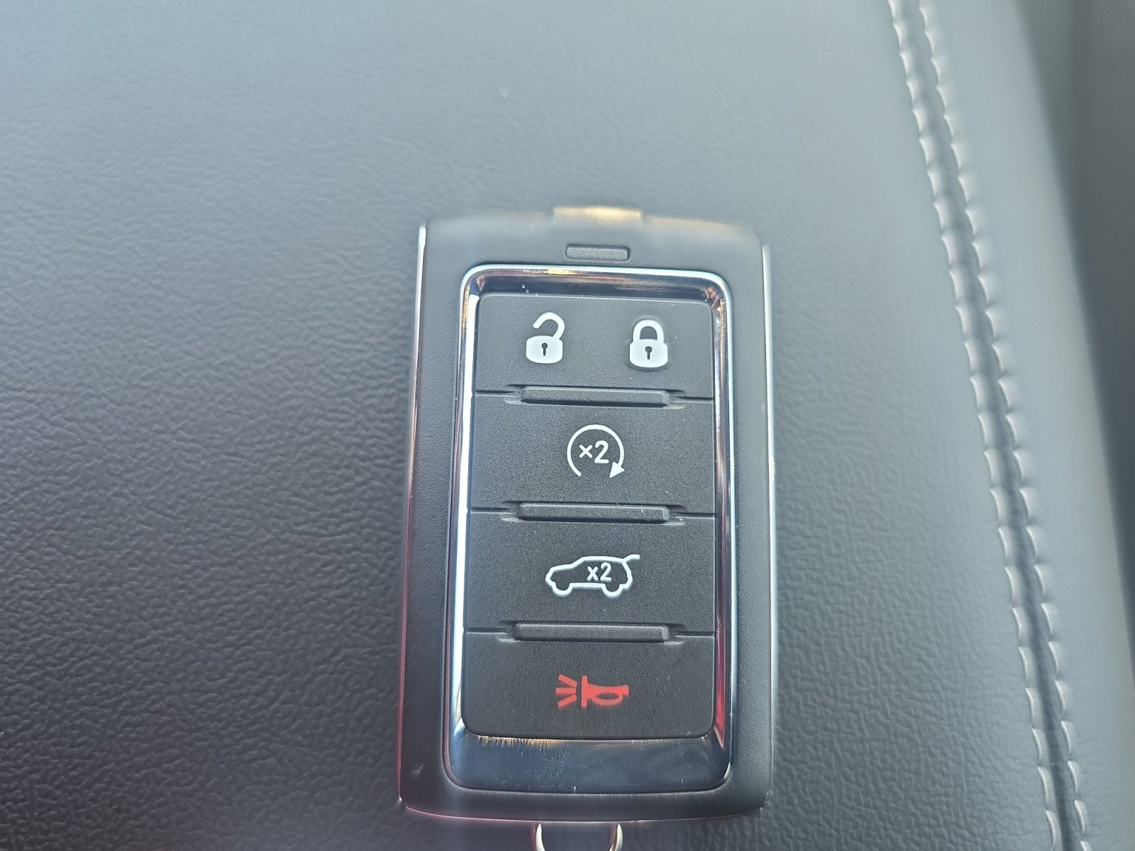 New 2026 Bright White Clearcoat Jeep Laredo X image 31