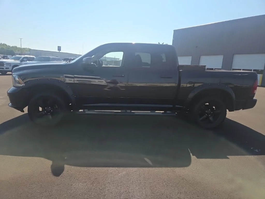 Used 2014 Black Ram Express image 4