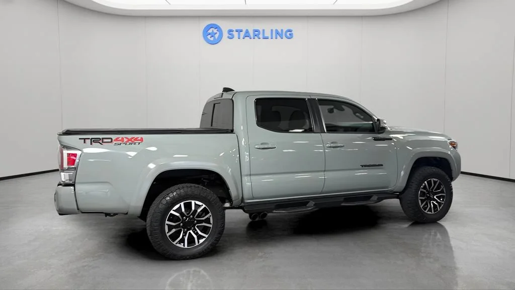 Used 2023  Toyota SR image 10