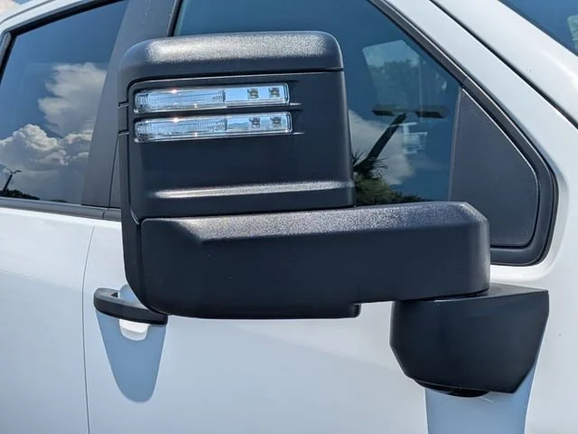 New 2025 Summit White GMC Pro image 10