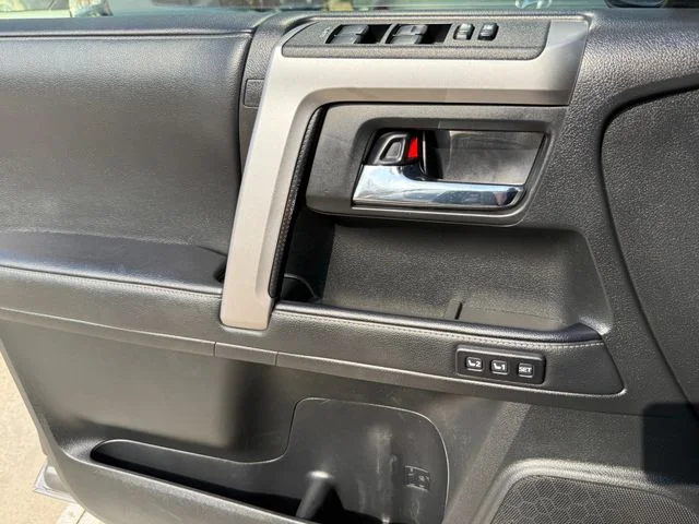 Certified Used 2020 MAGNETIC GRAY MET. Toyota Limited image 22