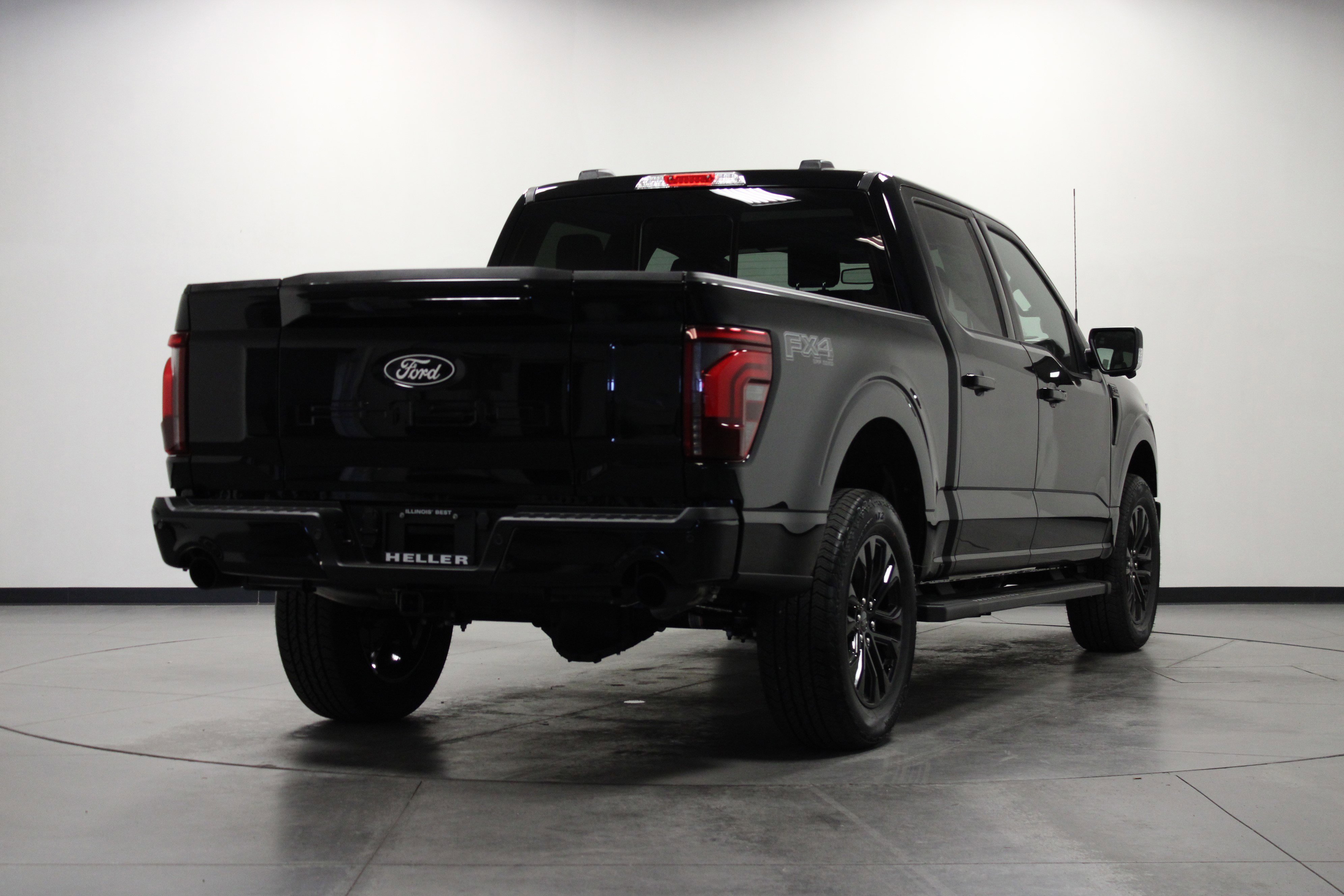 New 2026 Agate Black Metallic Ford LARIAT image 4