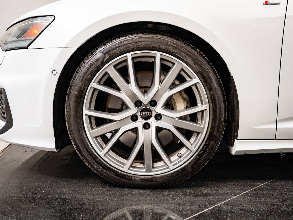Used 2023 Glacier White Audi 55 Premium Plus image 13