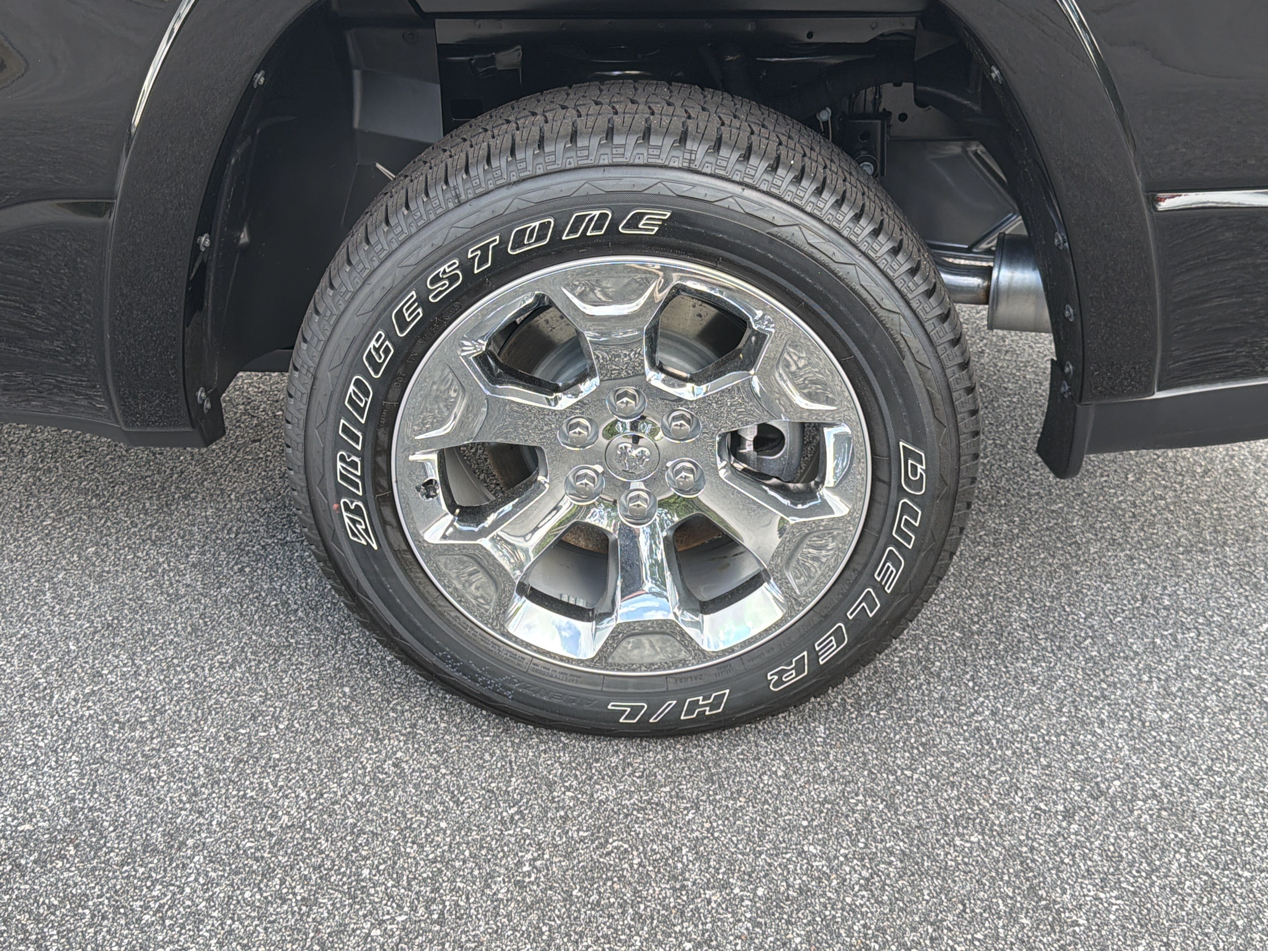New 2026 Diamond Black Crystal Pearlcoat RAM Big Horn/Lone Star image 23