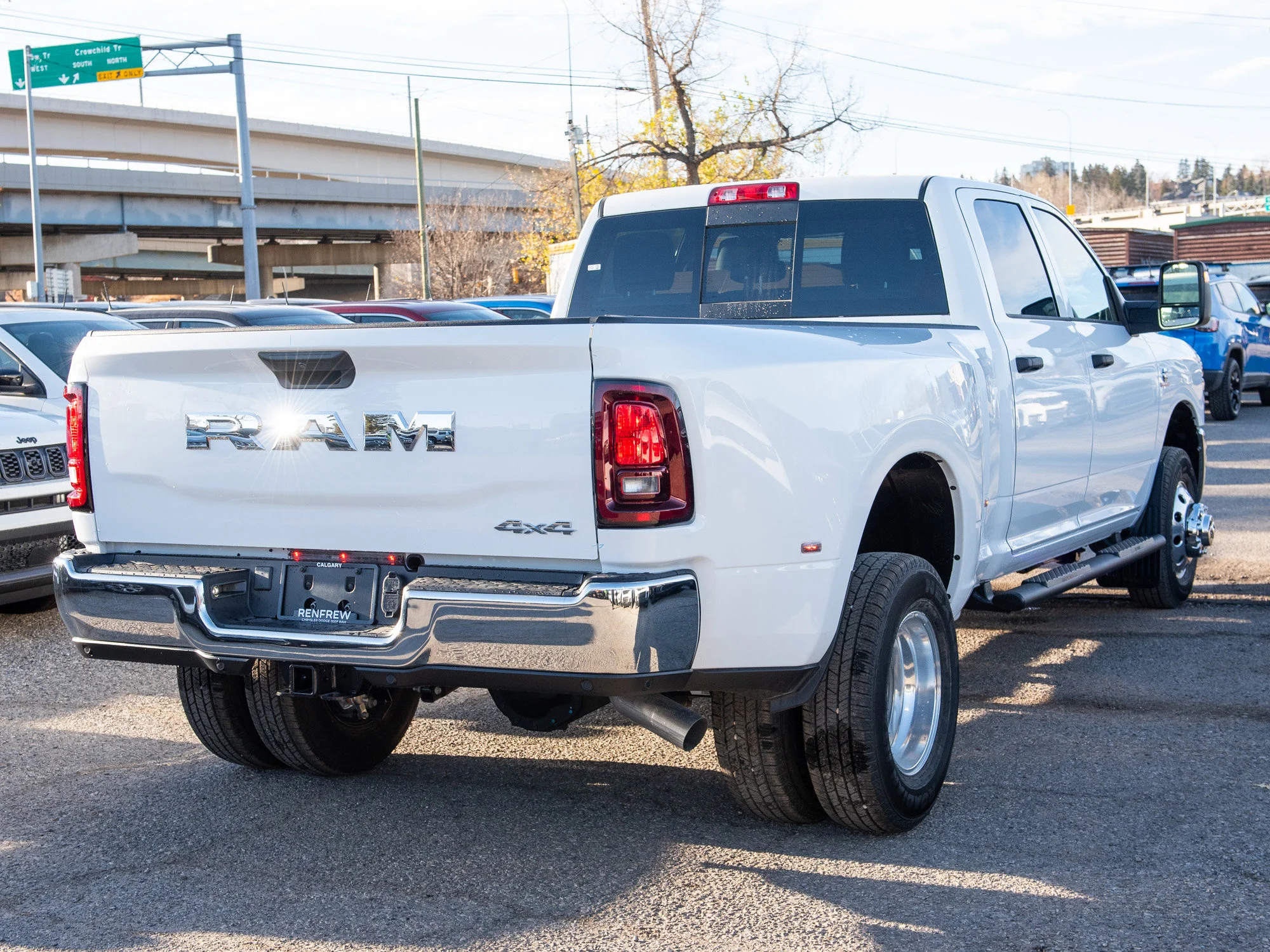 New 2026 White RAM Tradesman* image 7