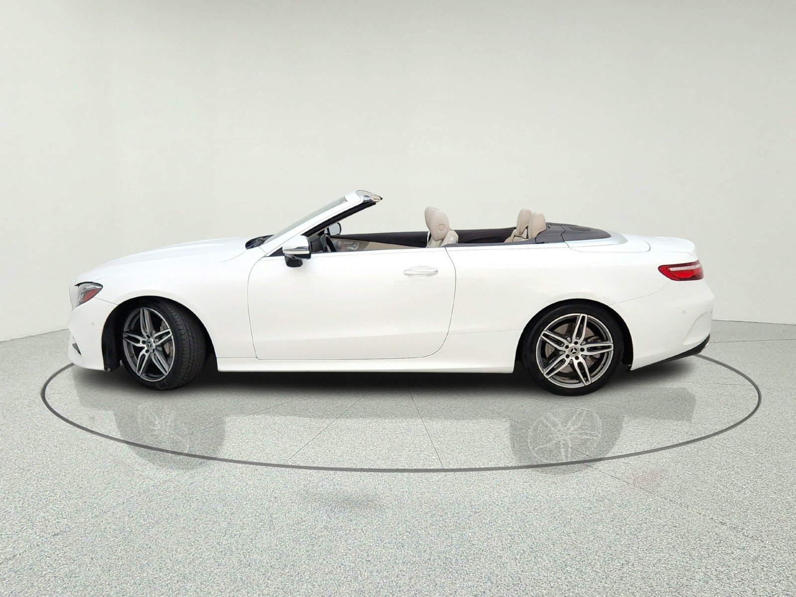 Used 2019 Polar White Mercedes-Benz E 450 image 14