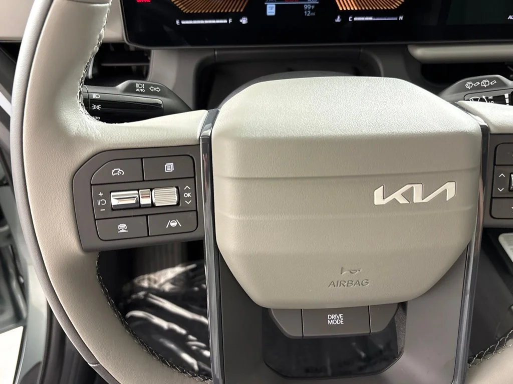 New 2027 Iceberg Green Kia EX image 27