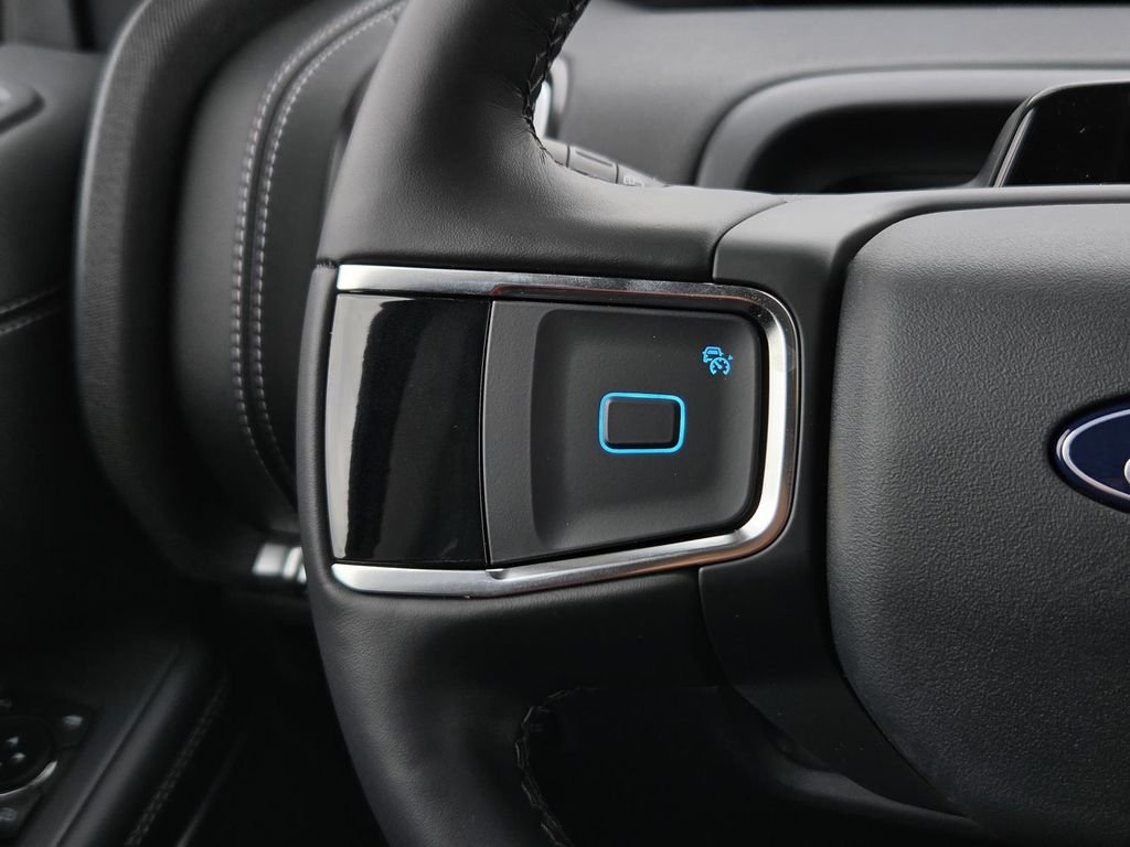 New 2026 Dark Matter Gray Metallic Ford Platinum® image 19
