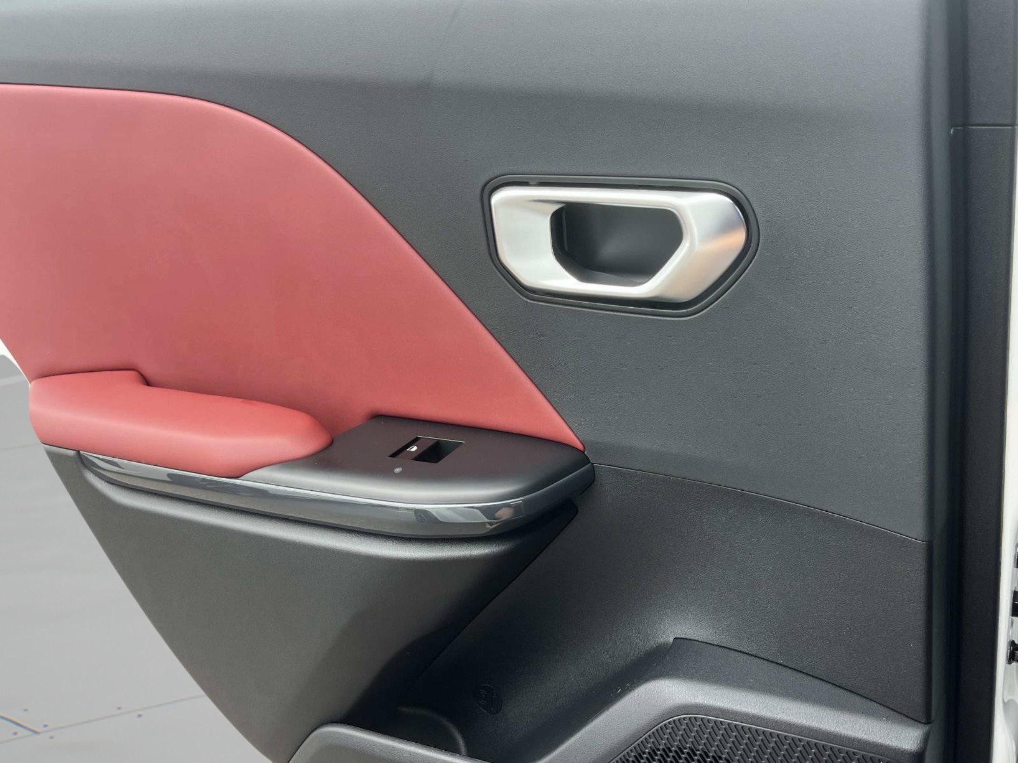 New 2026 Snow White Pearl Kia GT-Line image 18