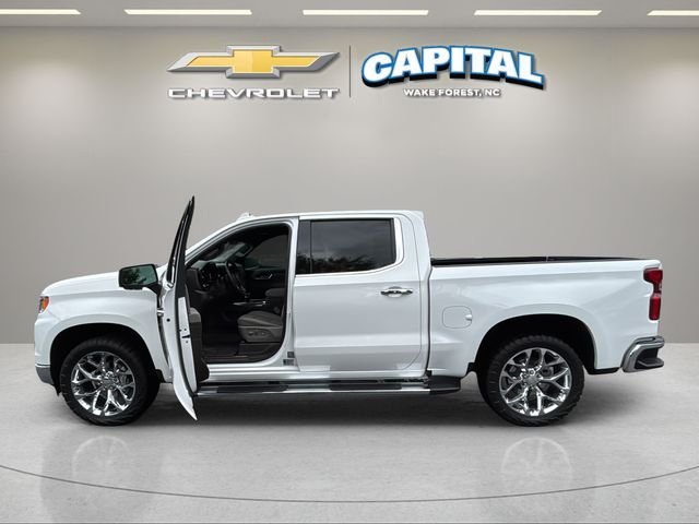 Used 2025 White Chevrolet LTZ image 13