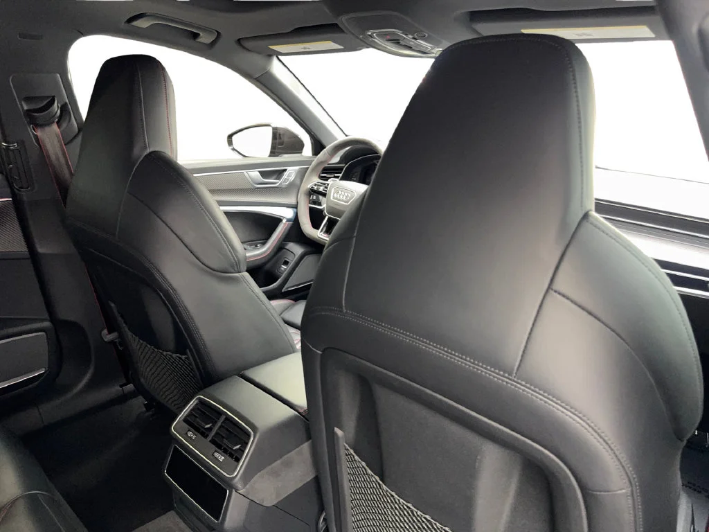 Used 2022  Audi 4.2 image 41