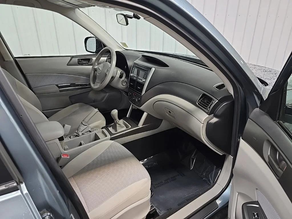 Used 2011 Sage Green Metallic Subaru 2.5X image 15
