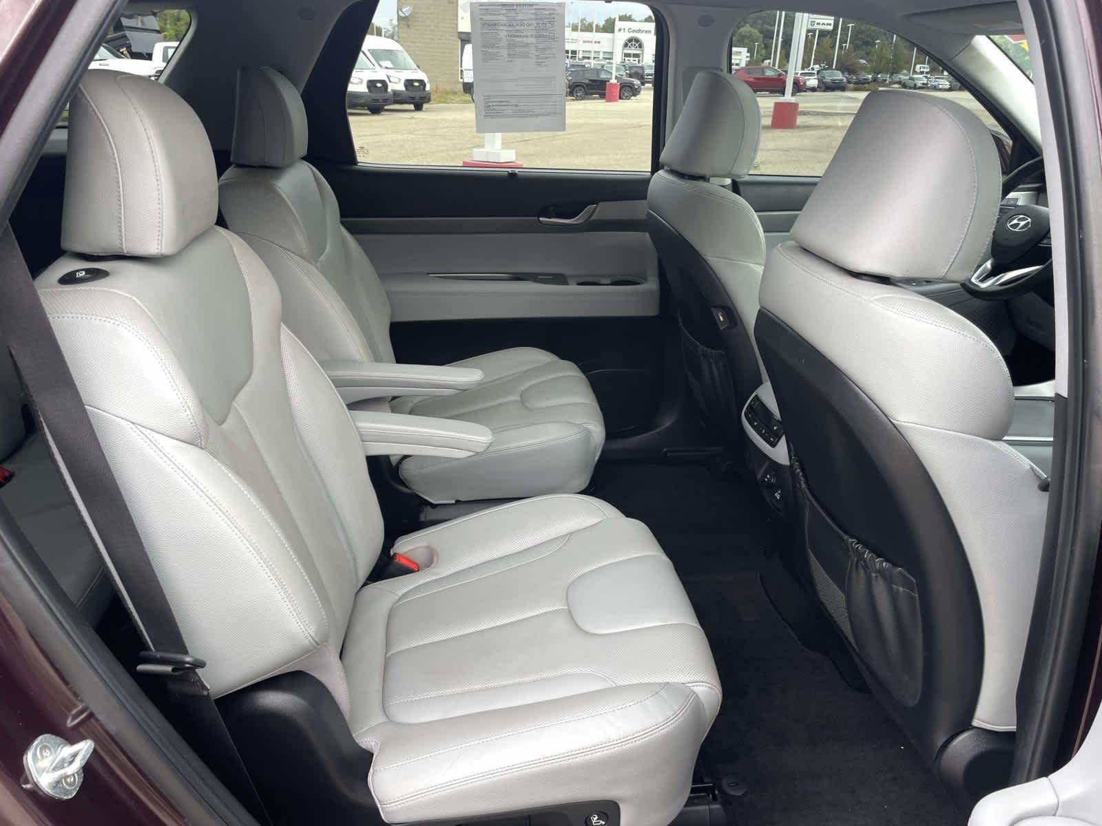 Used 2020 Sierra Burgundy Hyundai SEL image 27